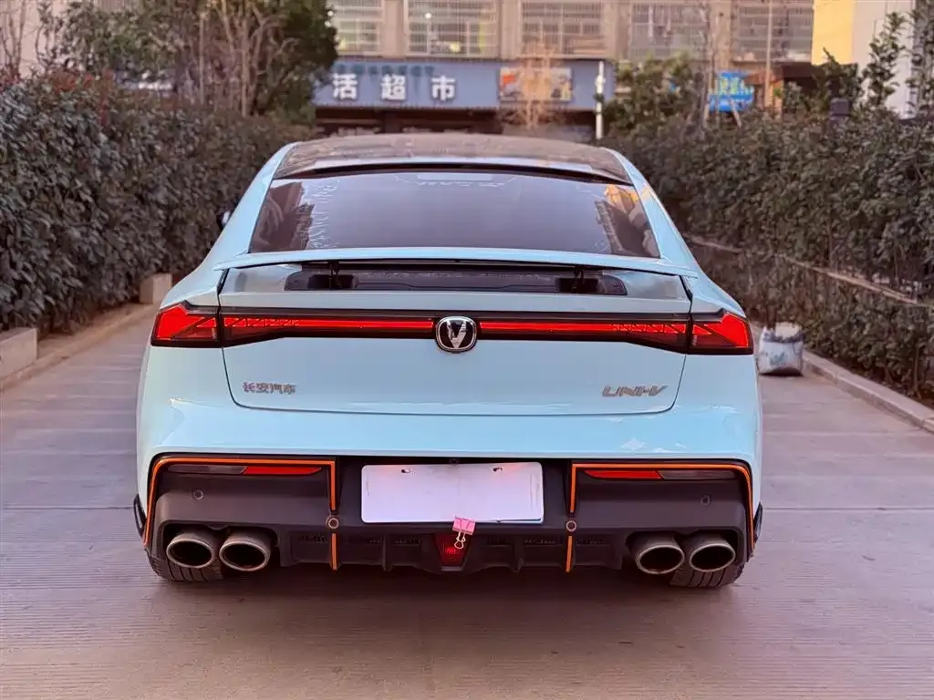 Changan UNI-V 2023 из CN, фото 8