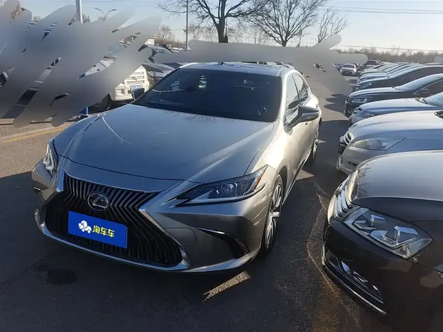 Lexus ES 2021 из CN, фото 1