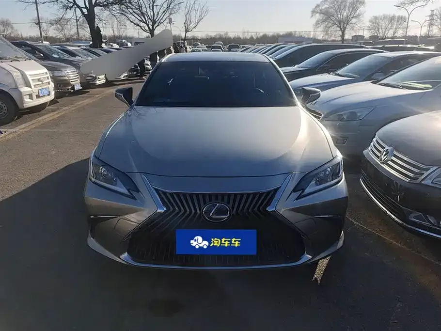 Lexus ES 2021 из CN, фото 6