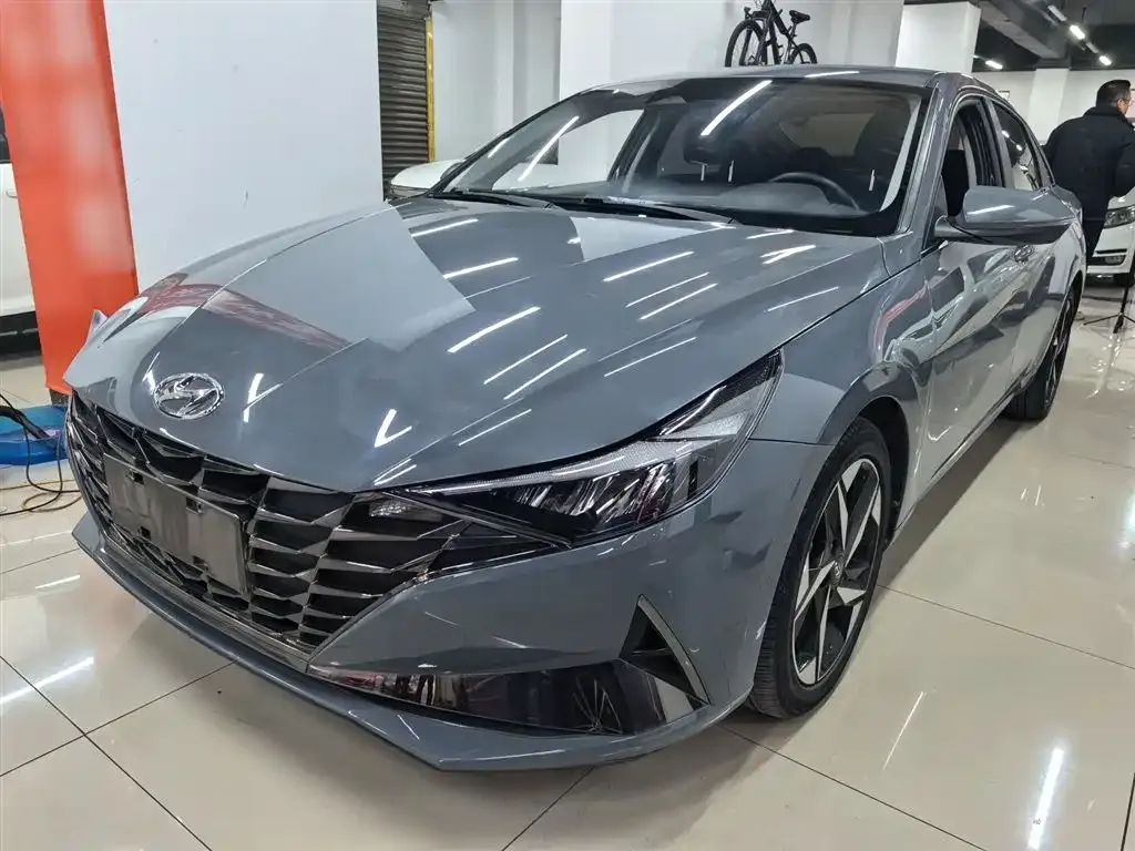 Hyundai Elantra 2022 из CN, фото 1