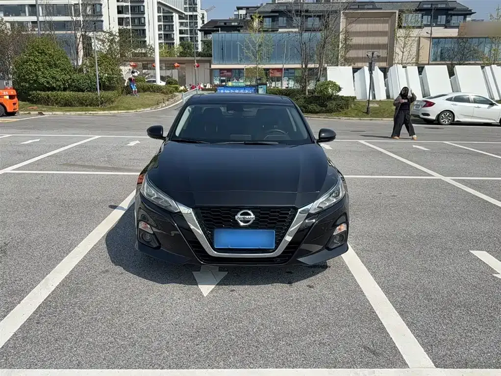 Nissan Teana 2022 из CN, фото 6