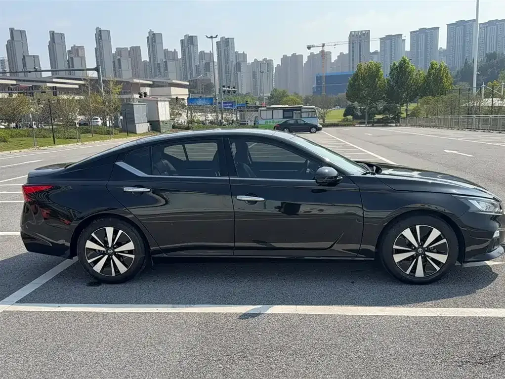 Nissan Teana 2022 из CN, фото 7