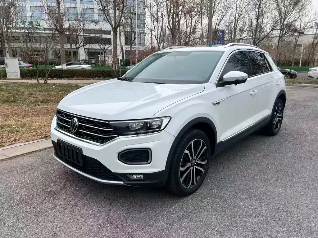 Volkswagen T-Roc 2022 из CN, фото 1