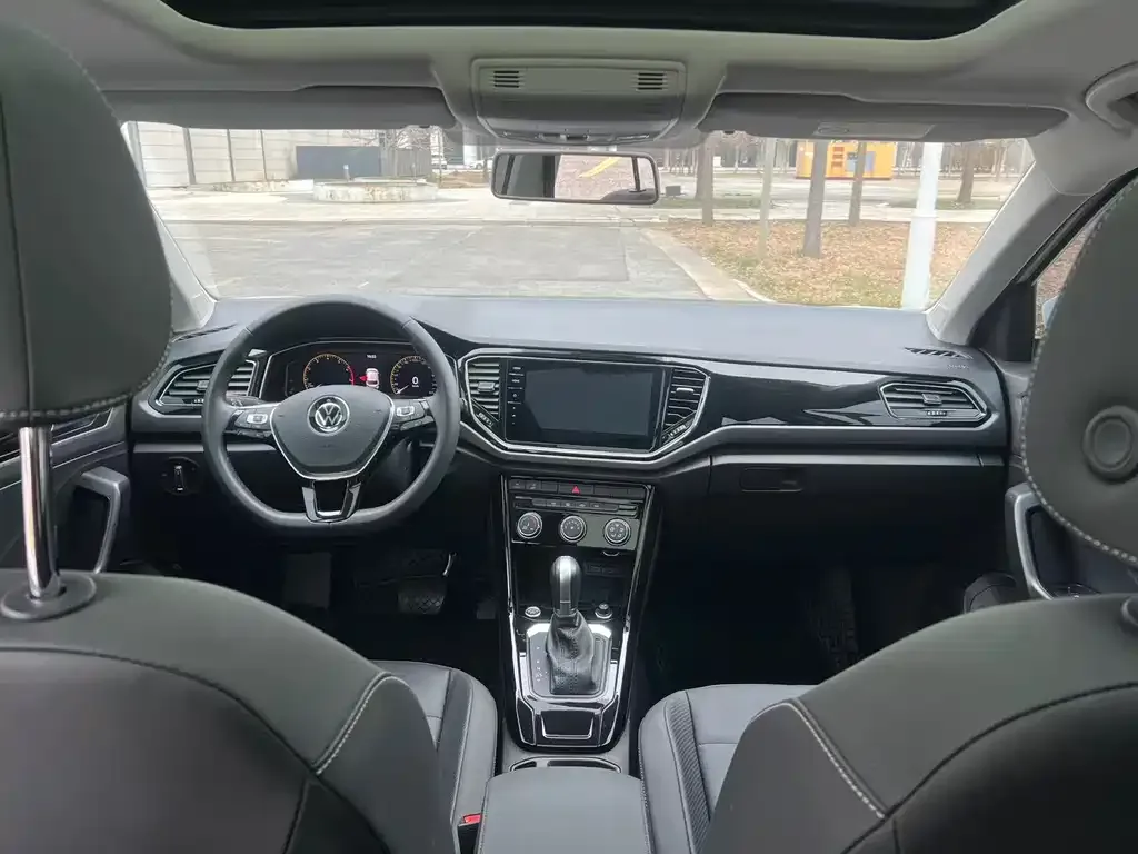 Volkswagen T-Roc 2022 из CN, фото 10