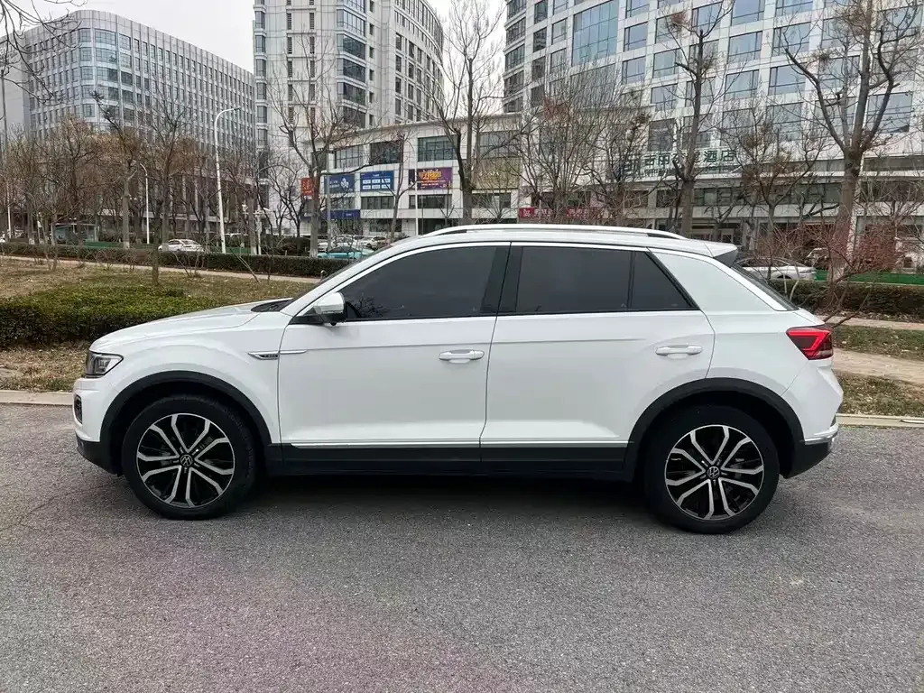 Volkswagen T-Roc 2022 из CN, фото 6