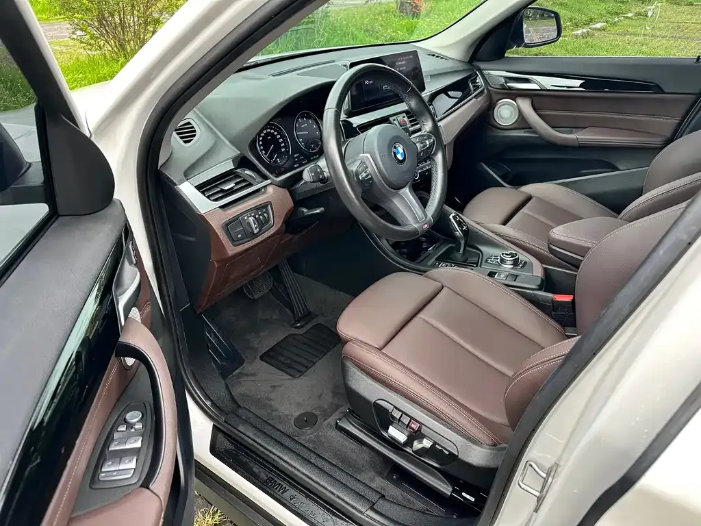 BMW X1 2023 из CN, фото 10