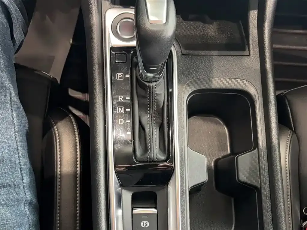 Nissan Sylphy 2022 из CN, фото 7