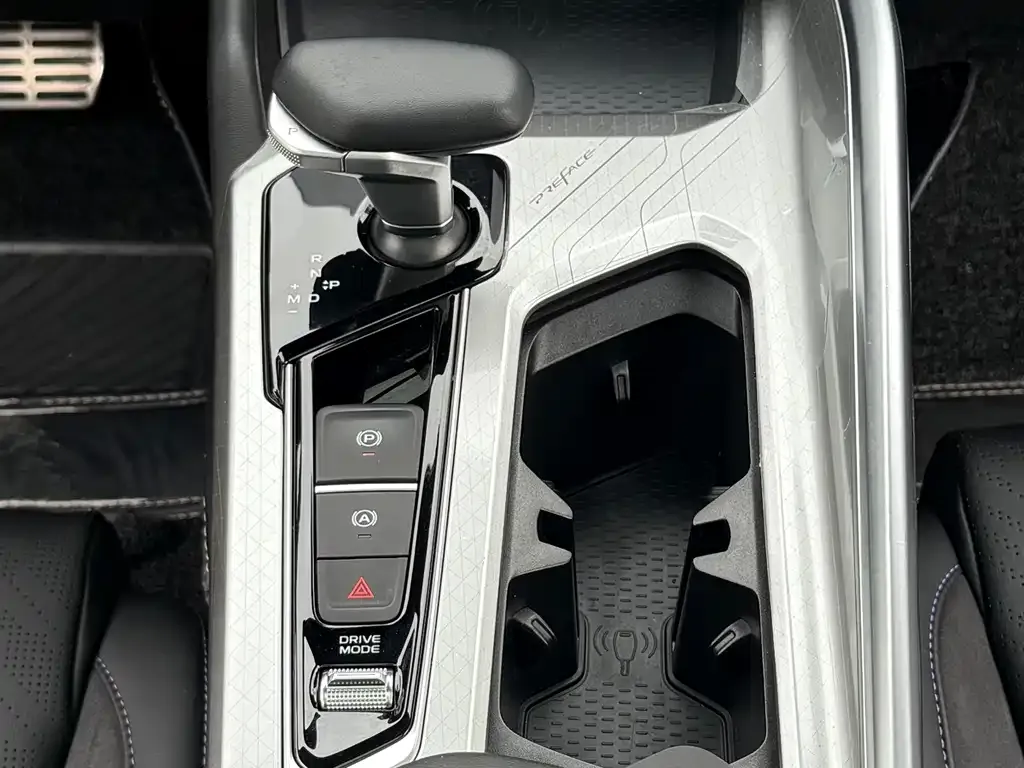 Geely Xingrui 2024 из CN, фото 4