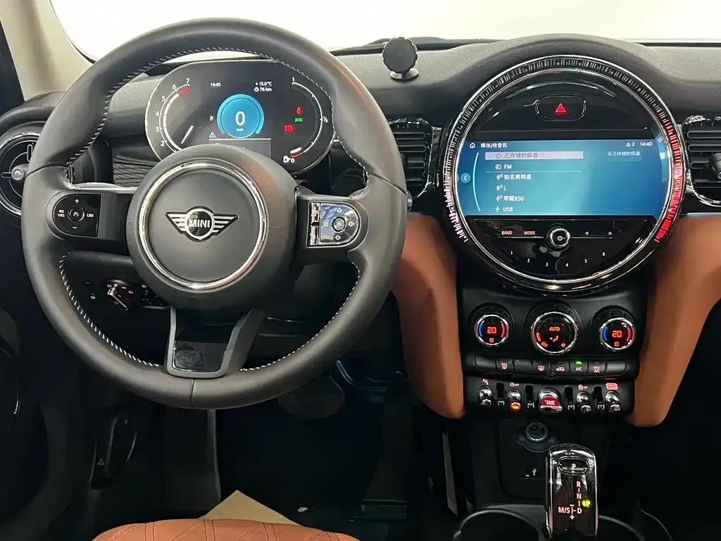 MINI Cooper (3-door) 2022 из CN, фото 9
