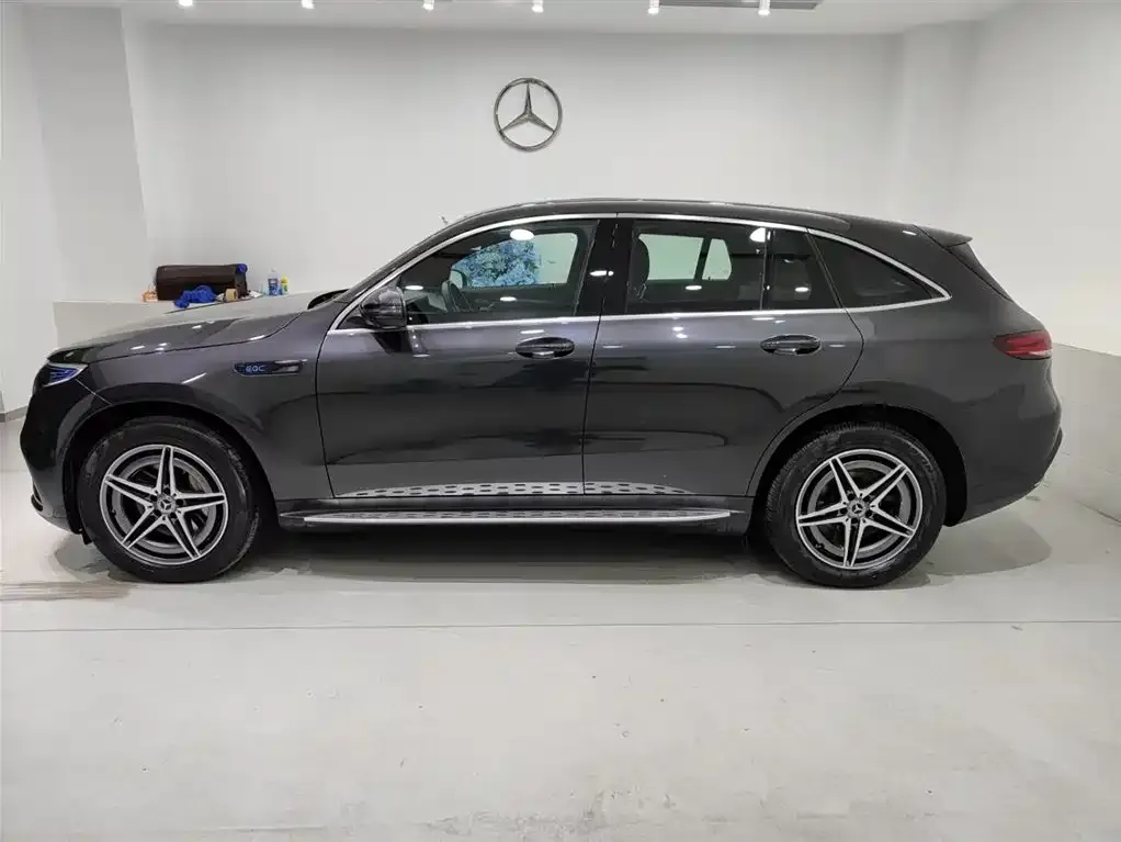 Mercedes-Benz EQC — фото 2