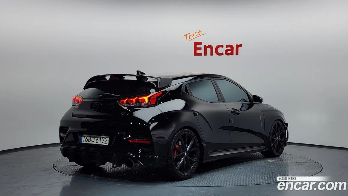 Hyundai Veloster — фото 9