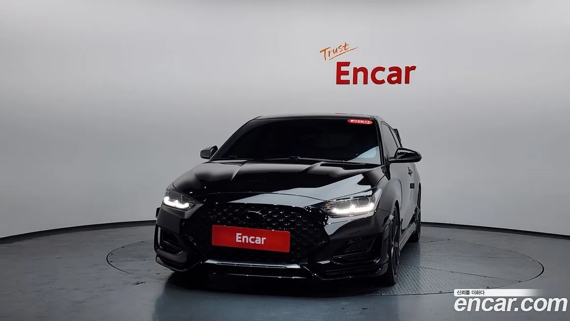 Hyundai Veloster — фото 2