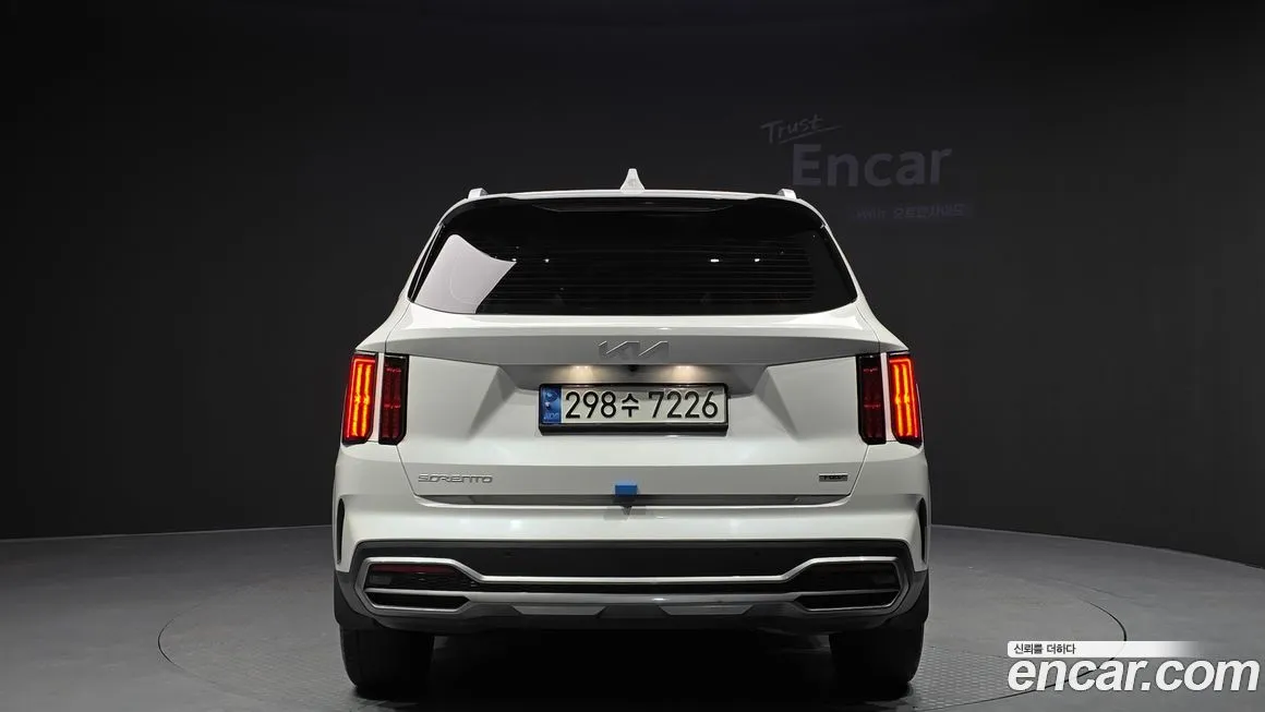Kia Sorento — фото 4