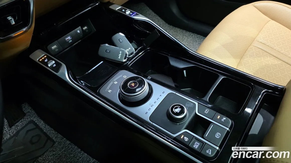 Kia Sorento — фото 9