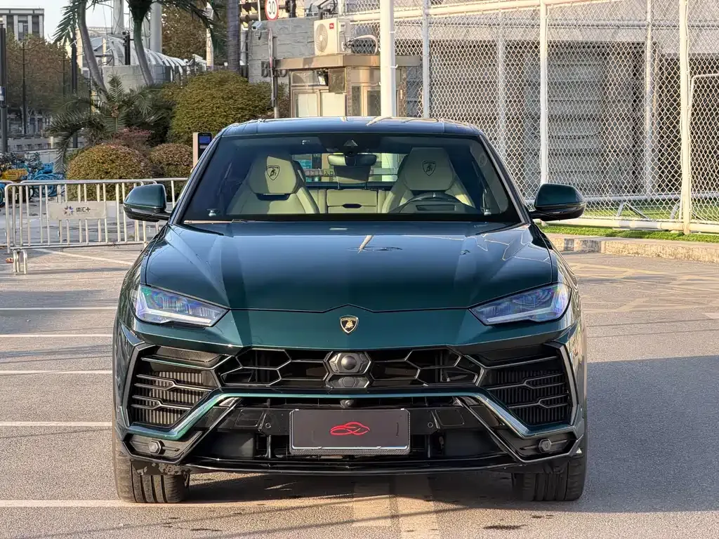 Lamborghini Urus — фото 4
