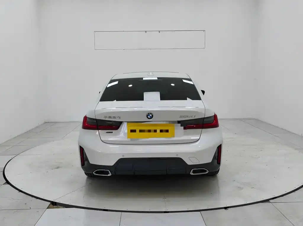 BMW 3 Series 2023 из CN, фото 8