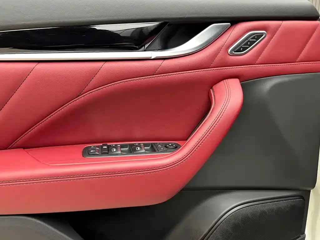 Maserati Levante 2021 из CN, фото 6