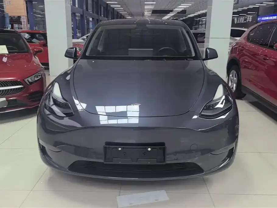Tesla Model Y 2024 из CN, фото 2