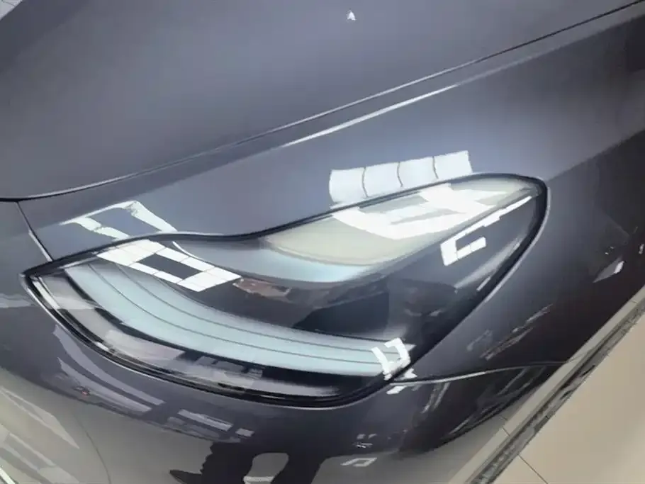 Tesla Model Y 2024 из CN, фото 8