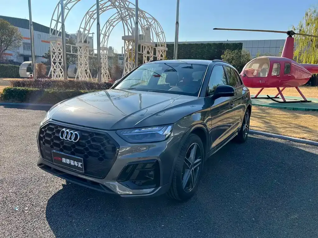 Audi SQ5 2025 из CN, фото 1
