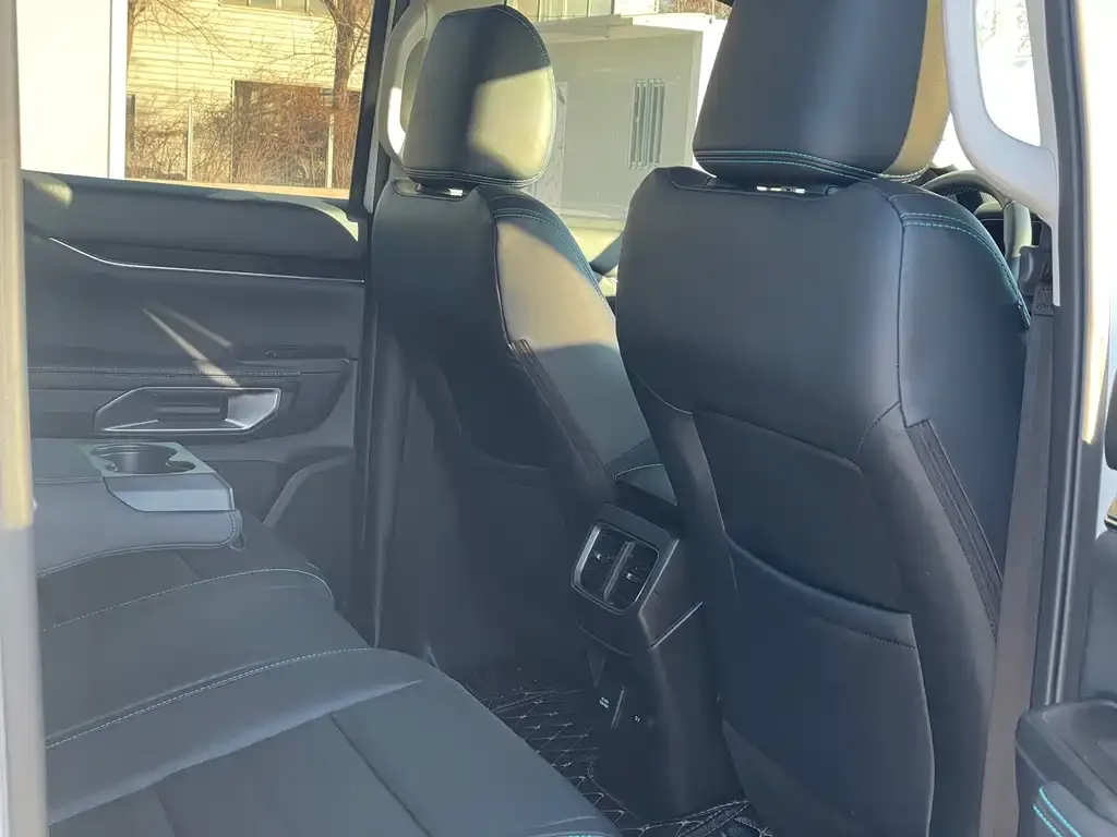 Ford Ranger 2024 из CN, фото 2