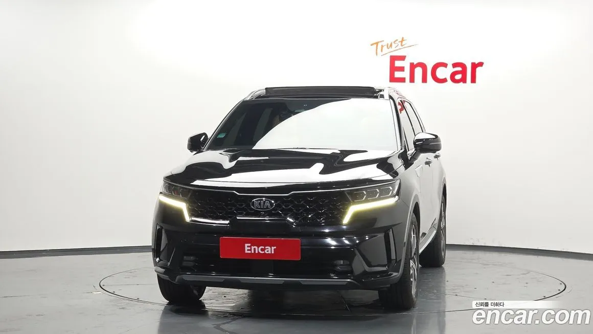 Kia Sorento — фото 9