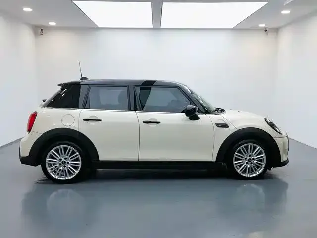 MINI Cooper (3-door) 2022 из CN, фото 10