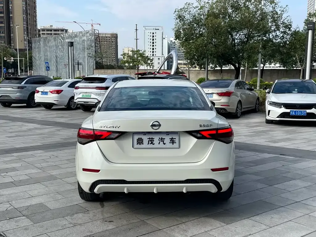Nissan Sylphy 2021 из CN, фото 4