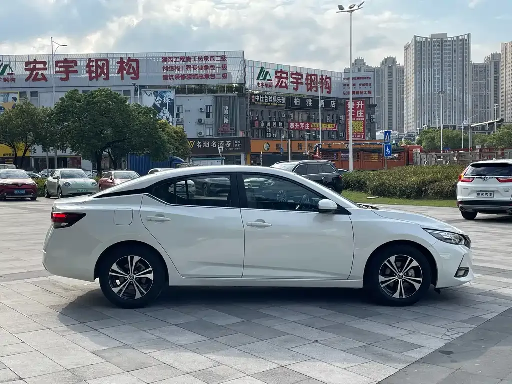 Nissan Sylphy 2021 из CN, фото 2