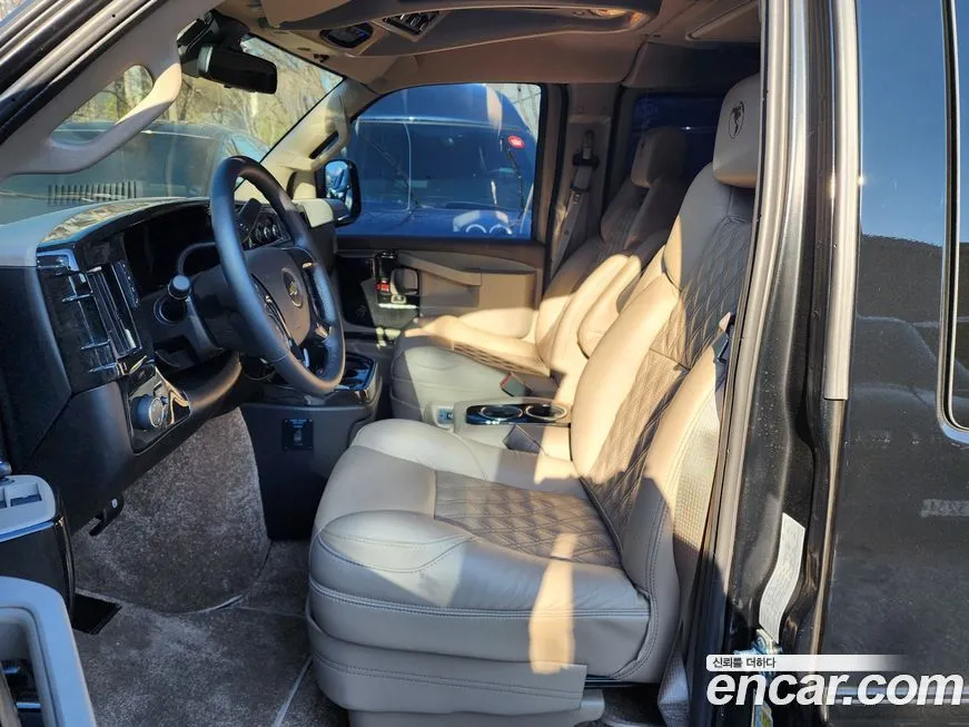 Chevrolet Express Van 2024 из KR, фото 10