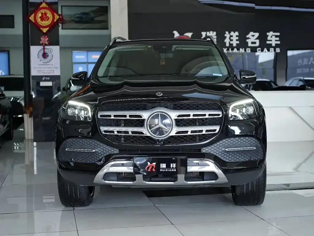 Mercedes-Benz GLS — фото 6