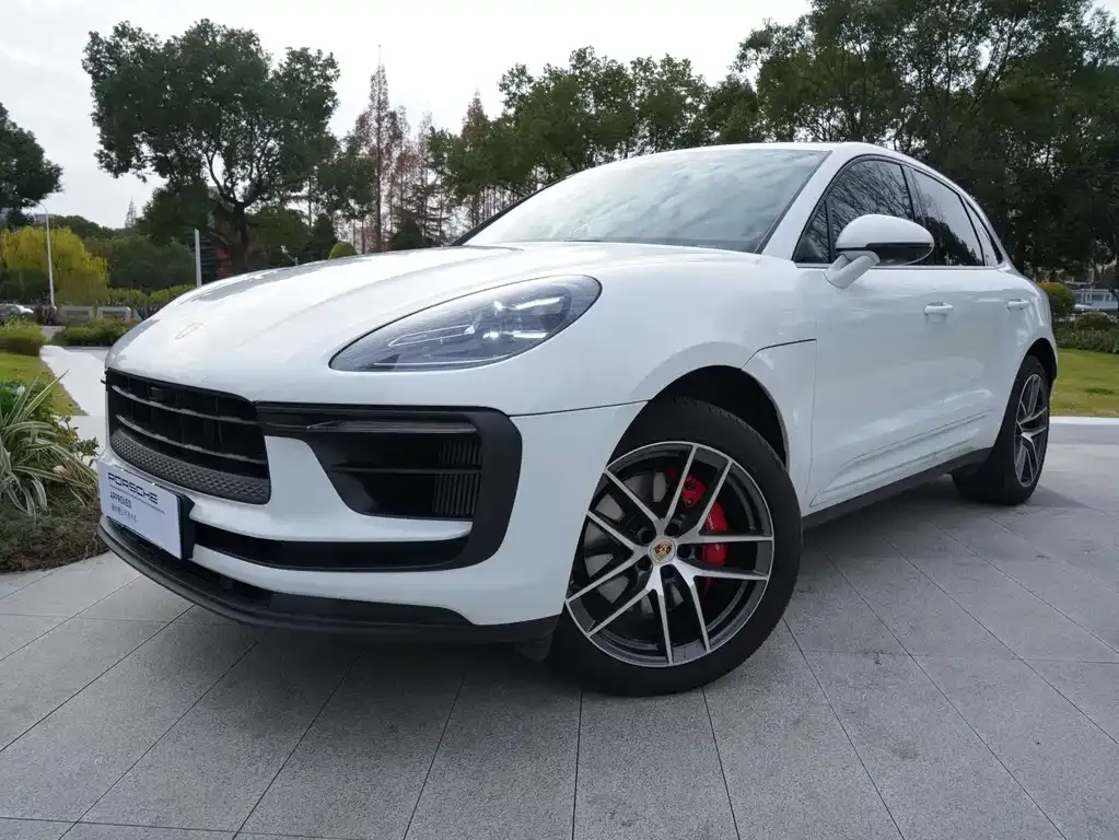 Porsche Macan — фото 1