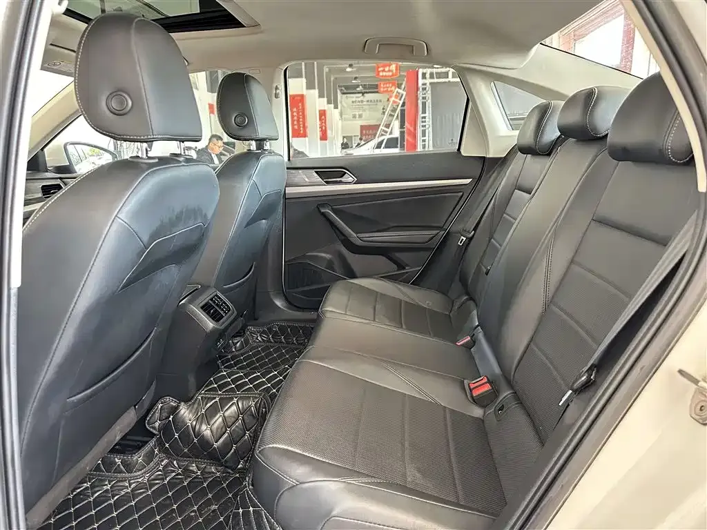 Volkswagen Lavida 2021 из CN, фото 5