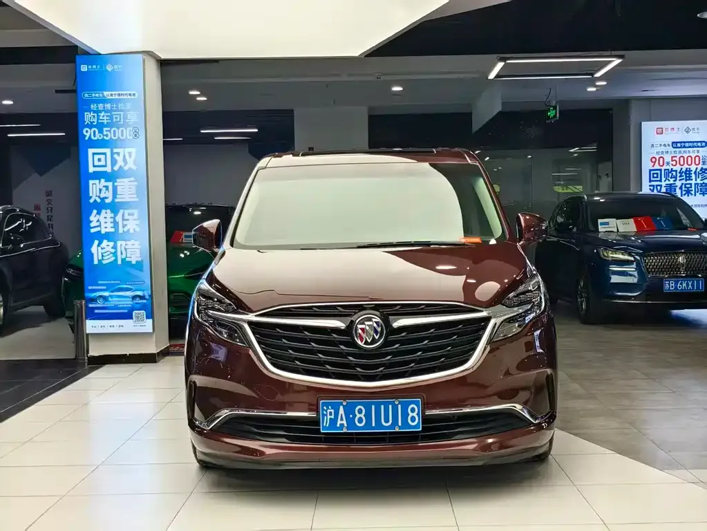 Buick GL8 2023 из CN, фото 10