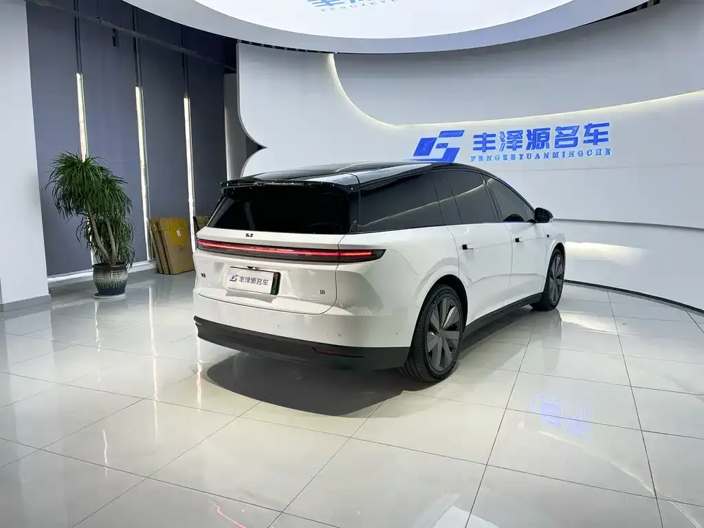 Li Auto i8 2025 из CN, фото 7