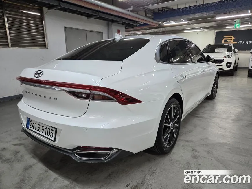 Hyundai Grandeur — фото 10