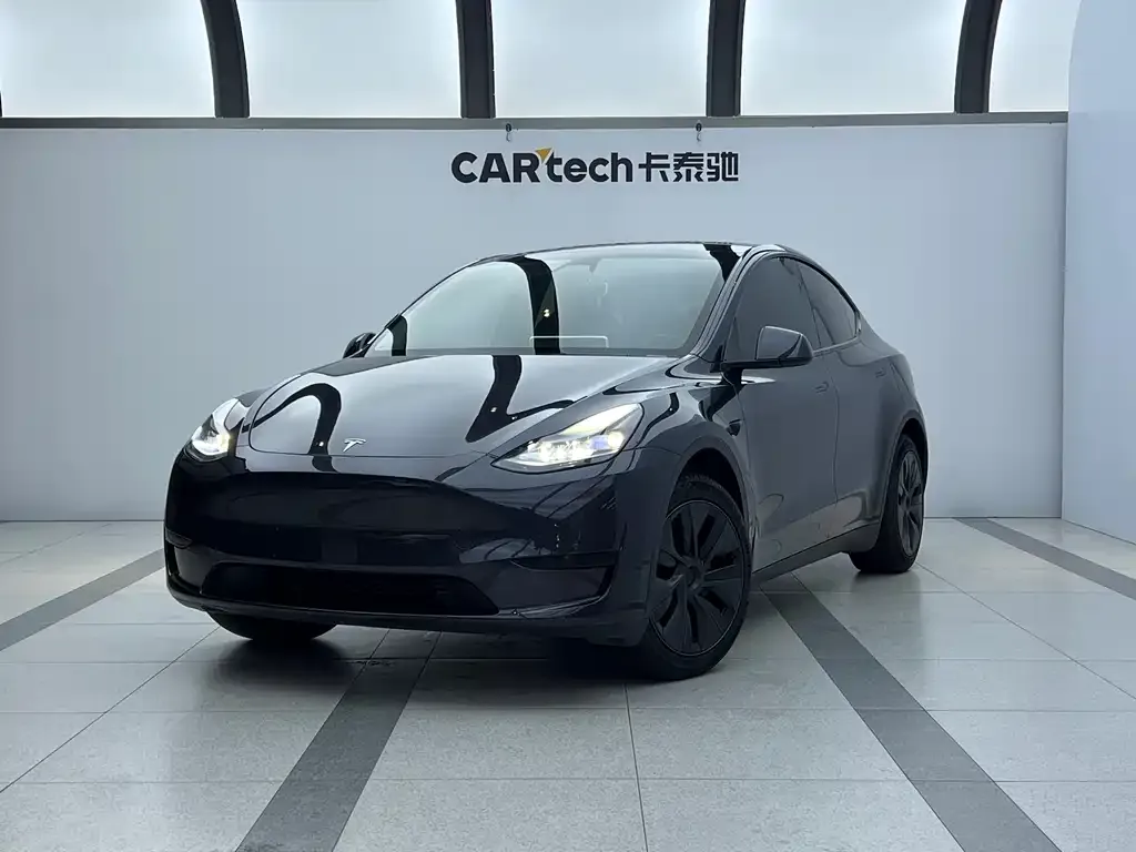 Tesla Model Y 2024 из CN, фото 1