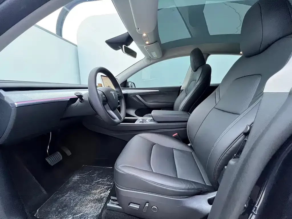 Tesla Model Y 2024 из CN, фото 7