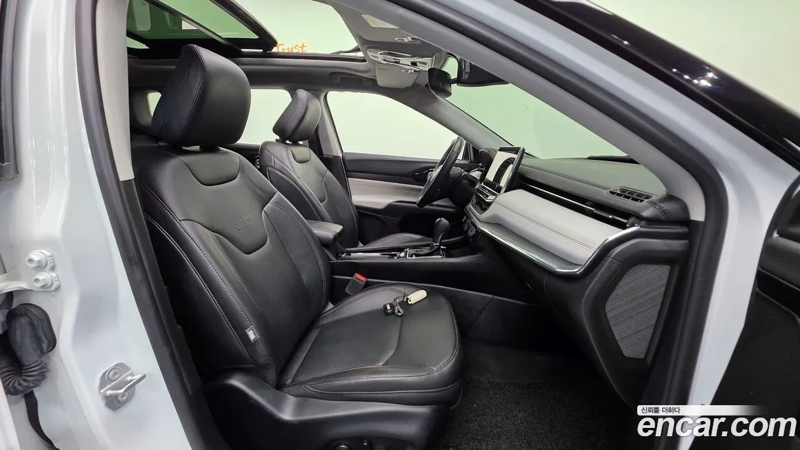 Jeep Compass 2022 из KR, фото 10
