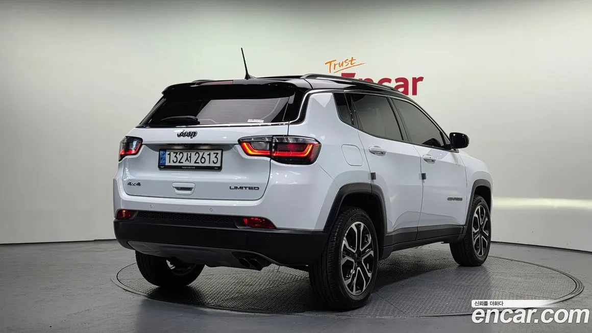 Jeep Compass 2022 из KR, фото 2