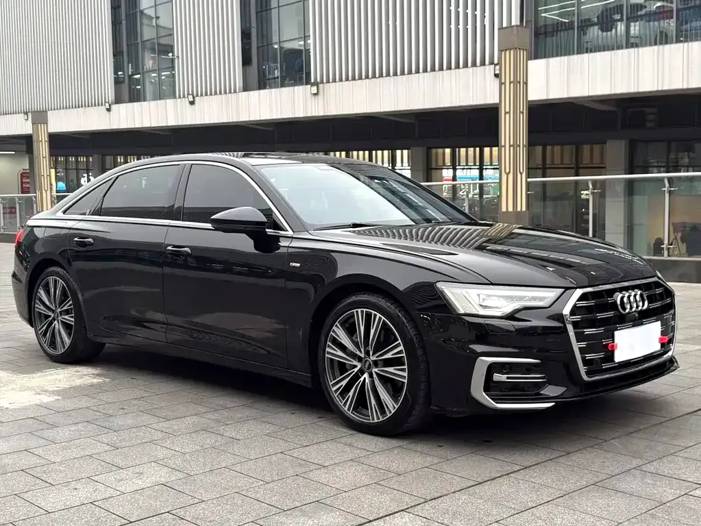 Audi A6L — фото 4