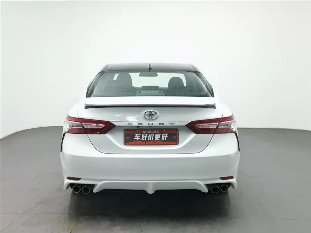 Toyota Camry 2023 из CN, фото 4