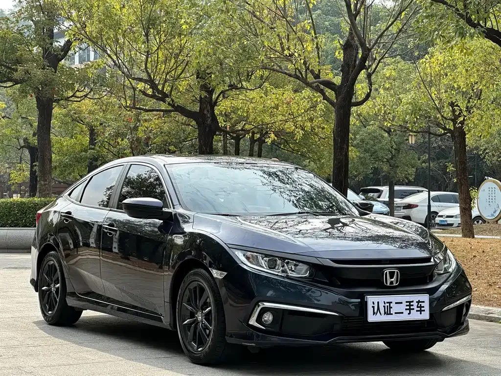 Honda Civic — фото 9