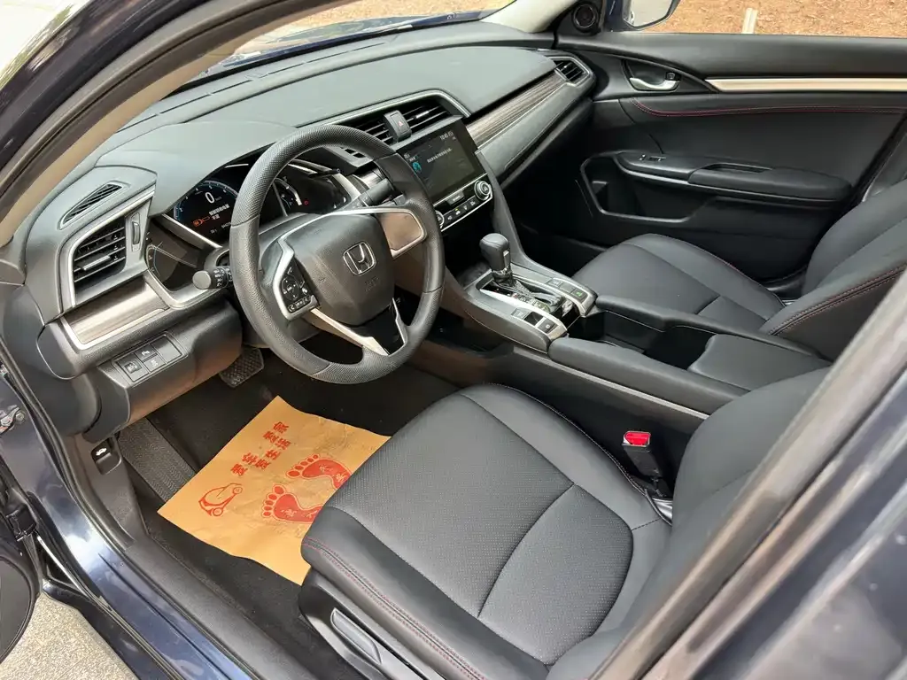 Honda Civic — фото 4