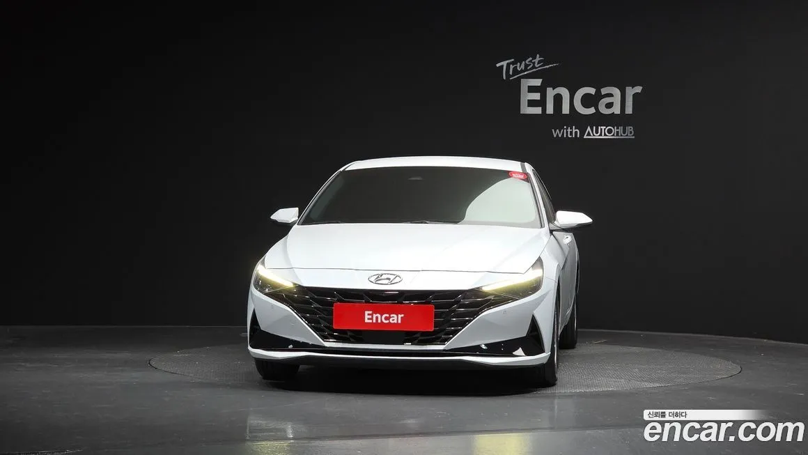 Hyundai AVANTE — фото 3