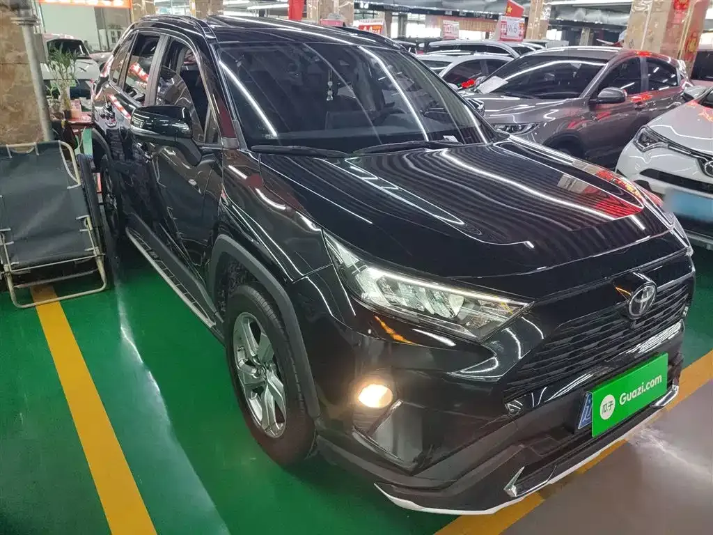 Toyota RAV4 2022 из CN, фото 4