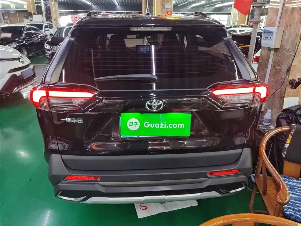 Toyota RAV4 2022 из CN, фото 6