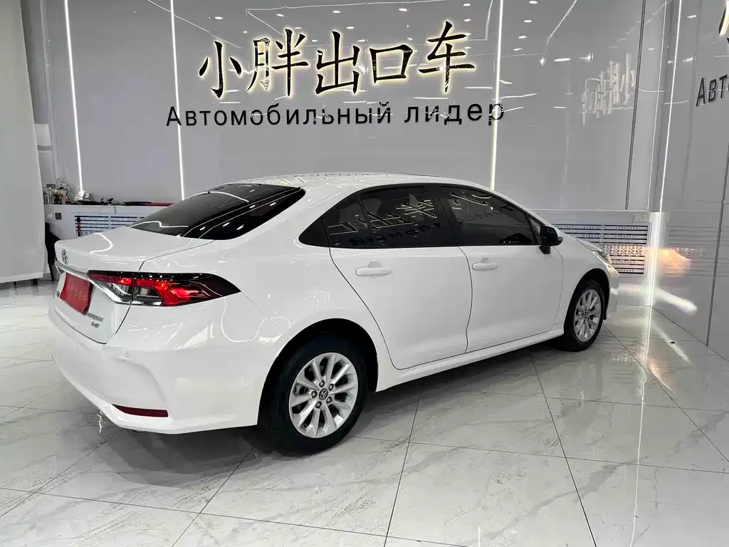 Toyota Corolla 2021 из CN, фото 2