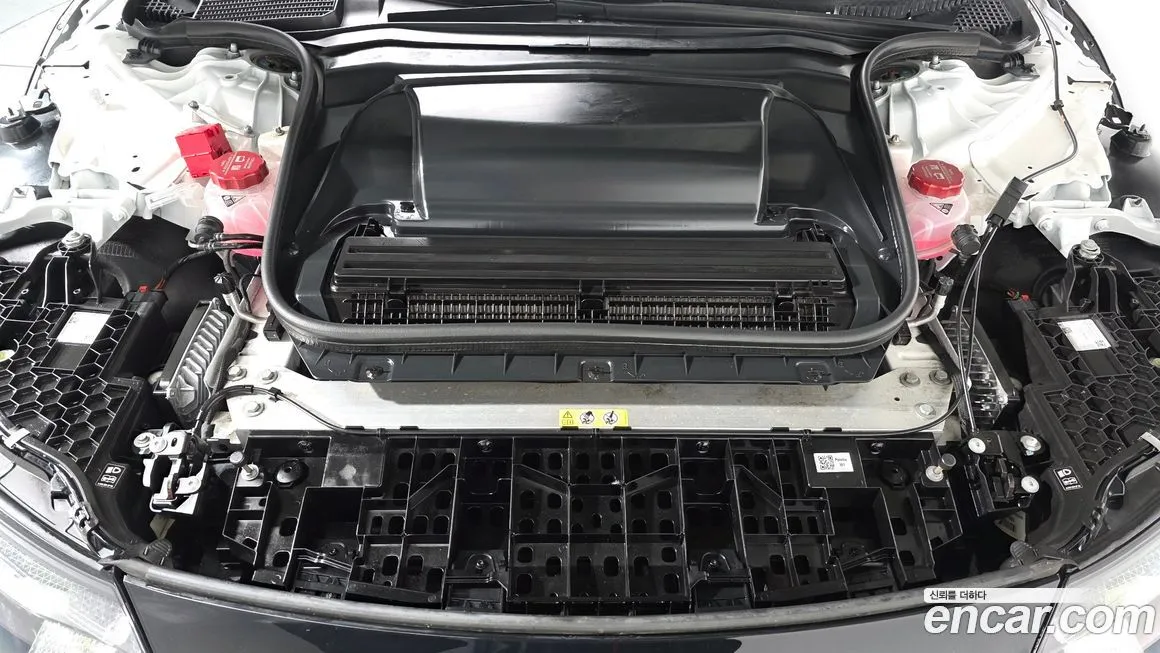 Mercedes-Benz EQE 2023 из KR, фото 10