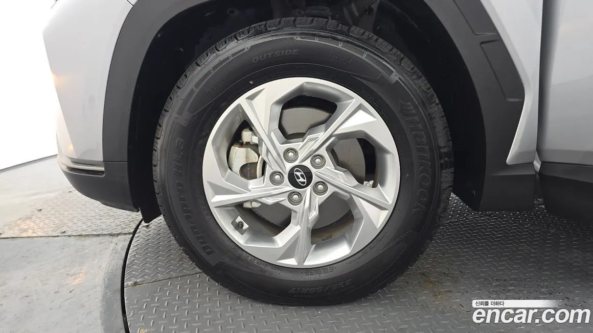 Hyundai Tucson 2023 из KR, фото 8